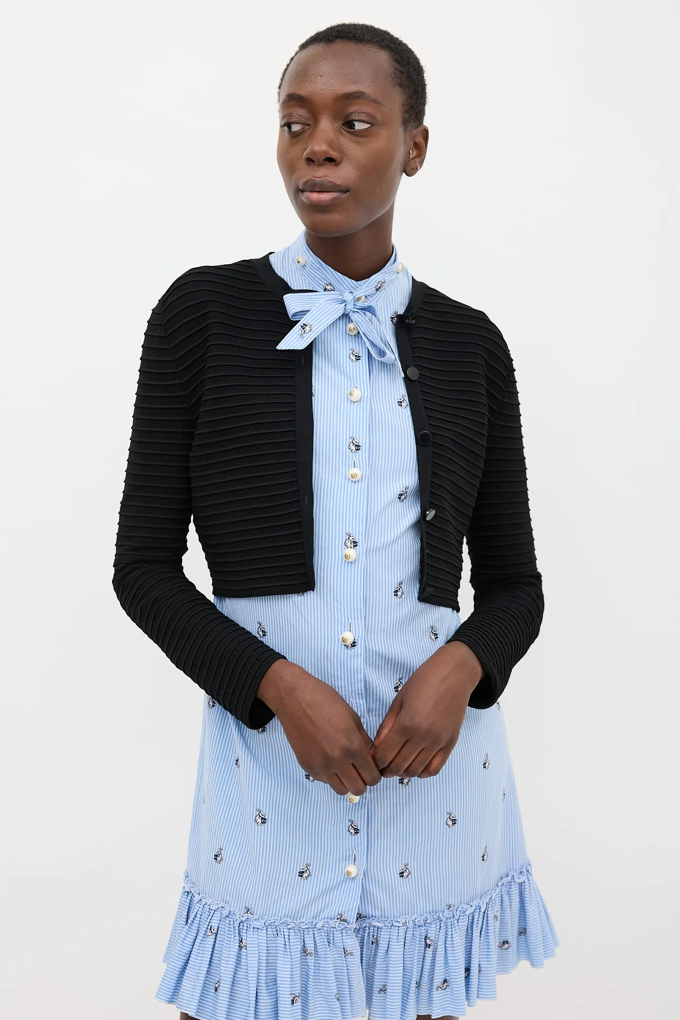 Black Ribbed Knit Cropped Cardigan