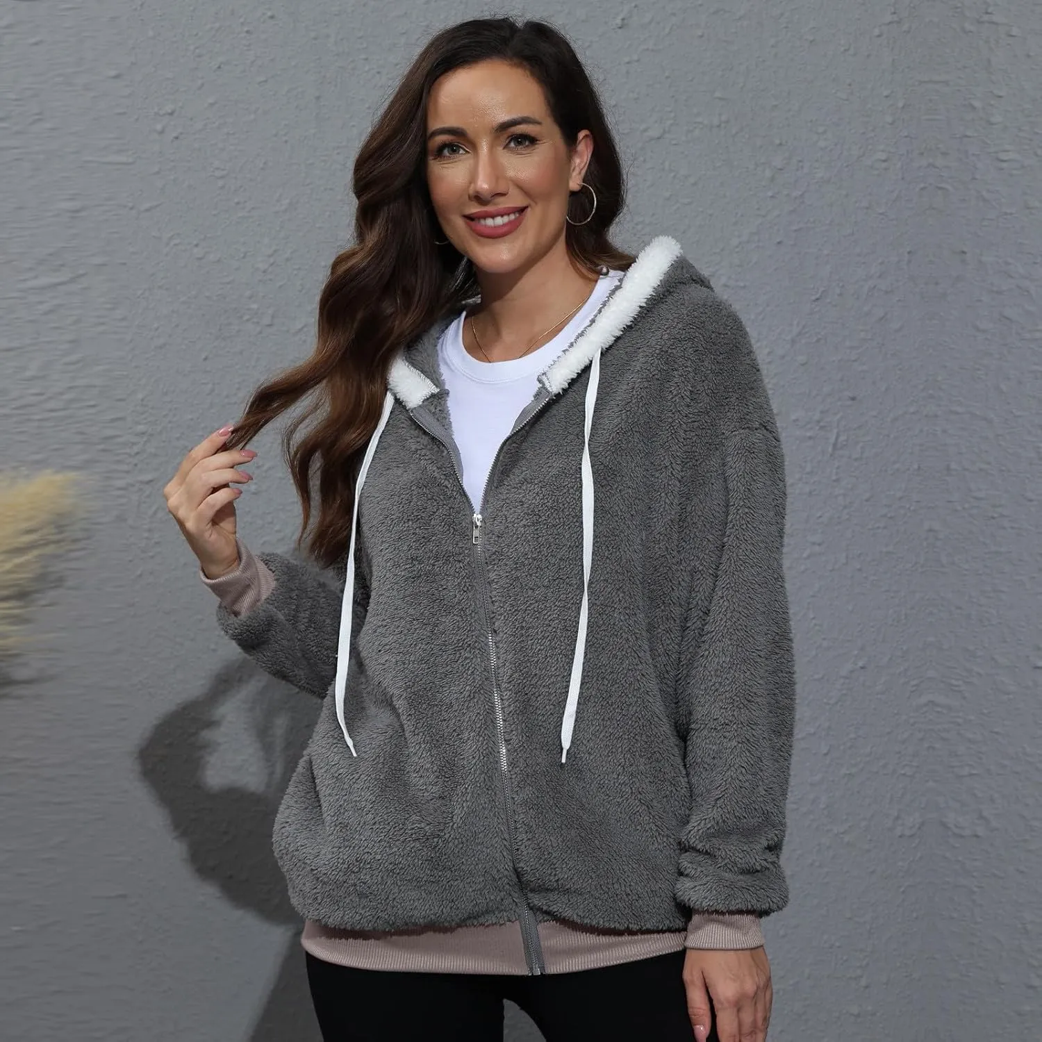 Fleece Jacket Women Plus Size Fuzzy Zip Up Sherpa Jacket Oversized Hooded Winter Coat Outerwear with Pockets