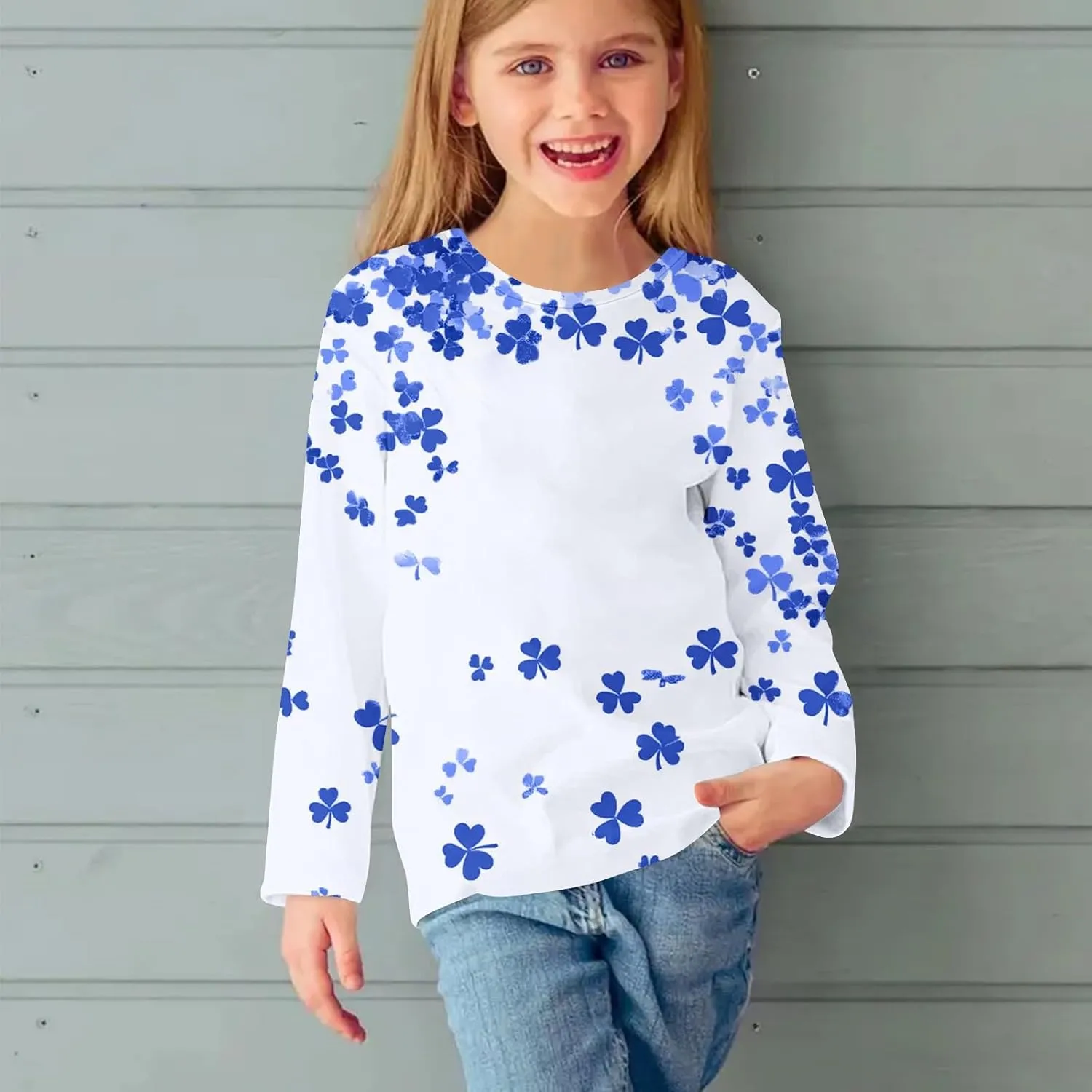 Graphic Sweatshirt Girls Long Sleeve Blue Clover Crewneck Lightweight Pullover Relaxed Casual Cute Essential Top