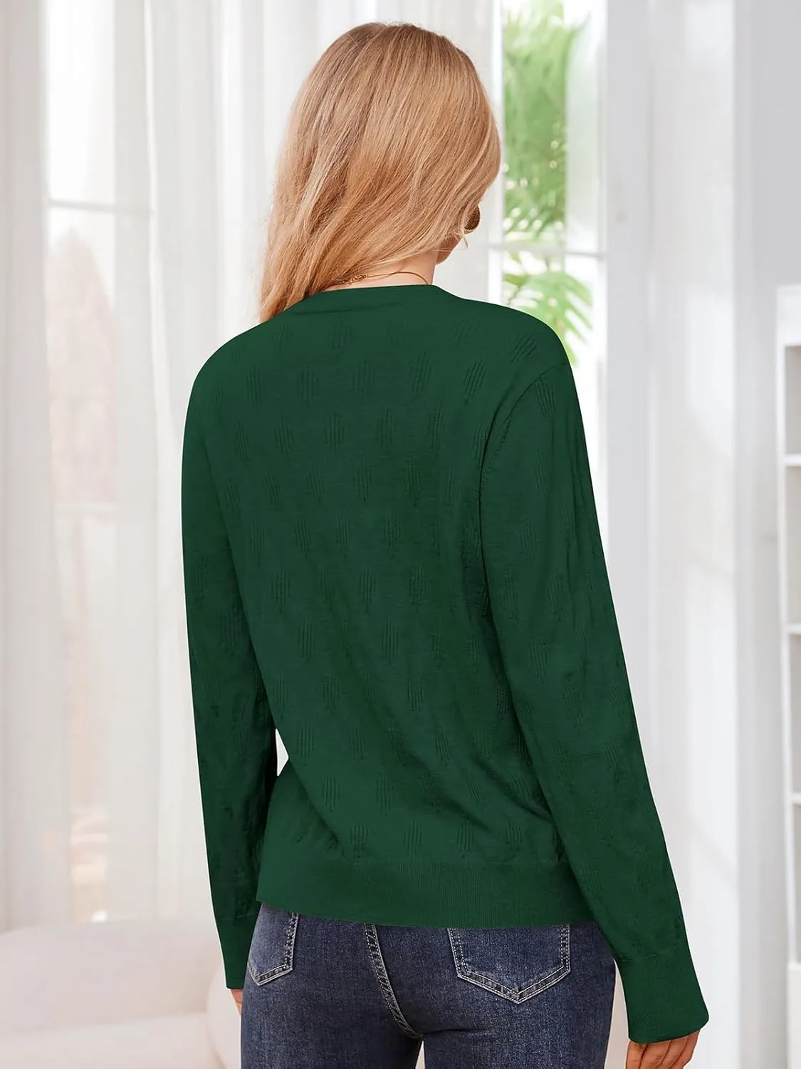Sweaters for Women 2025 Spring Long Sleeve Lightweight Oversized Casual Classic V Neck Fashion Pullover Sweaters