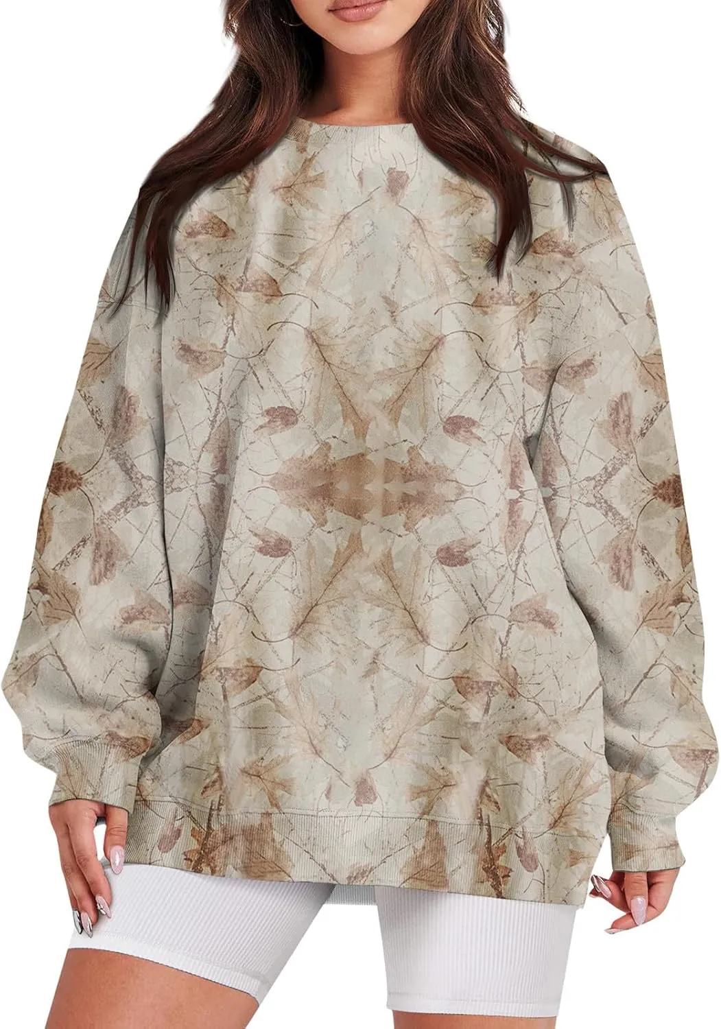 Women's Camo Hoodies Sweatshirt Maple Leaf Print Oversized Fleece Sweatshirts Classic Print Pullover with Pocket