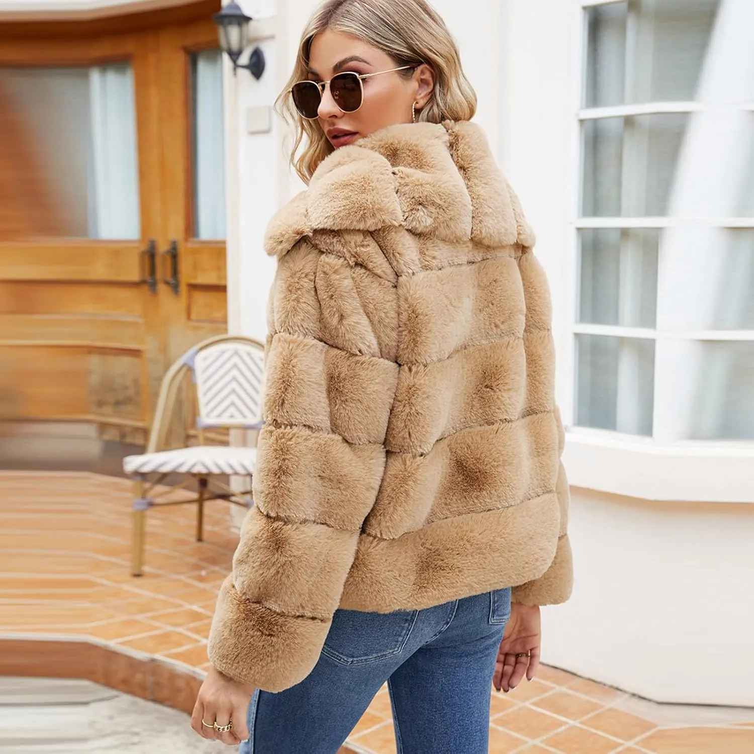 Women's Faux Fur Cropped Coat Long Sleeve Open Front Winter Jacket Plus Size Fluffy Puffer Zip Up Teddy Overcoat